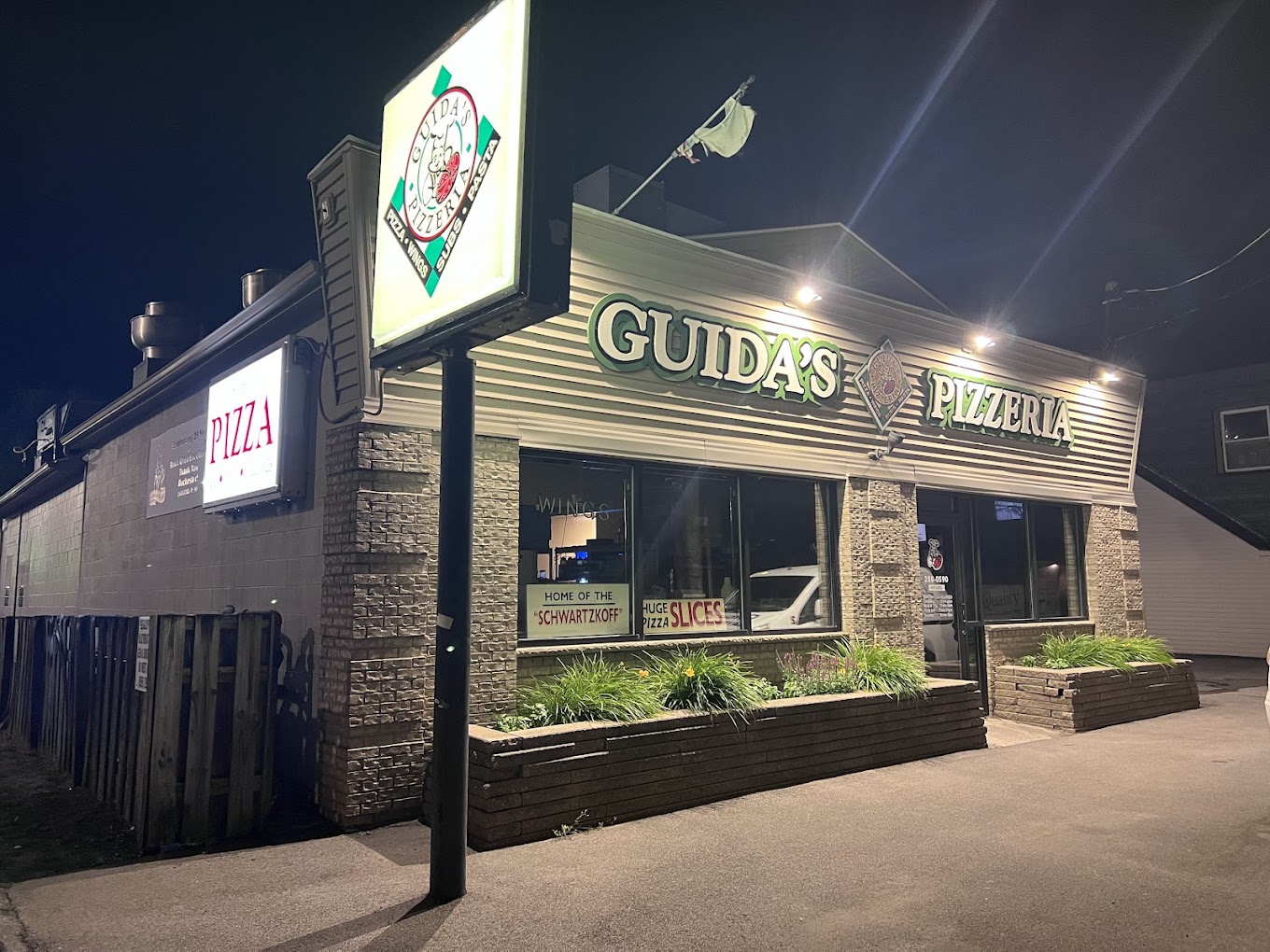 Guida's Pizzaria featured image